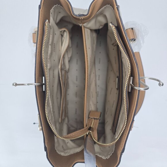 Guess Trixy Shopper - Taupe Multi - Picture 8 of 10